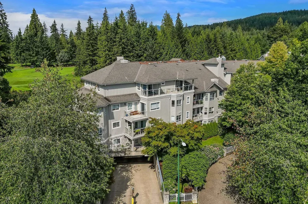 Condo for sale at 104 1281 Parkgate Avenue North Vancouver British Columbia - MLS: R3168878