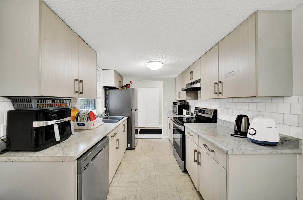 104 13275 70B AVENUE, Surrey BC V3W 7Z2, Surrey BC — Residential for Sale - Photo 4