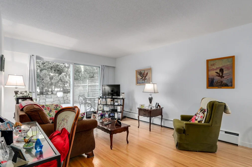 104 135 W 21ST STREET, North Vancouver BC V7M 1Z2, North Vancouver BC — Residential for Sale - Photo 3