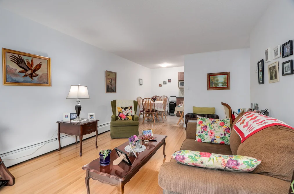 104 135 W 21ST STREET, North Vancouver BC V7M 1Z2, North Vancouver BC — Residential for Sale - Photo 5