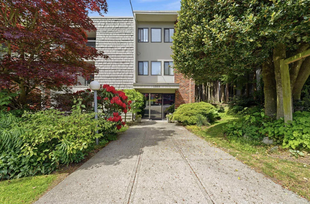 104 1355 FIR STREET, White Rock BC V4B 4B3, White Rock BC — Residential for Sale - Photo 2