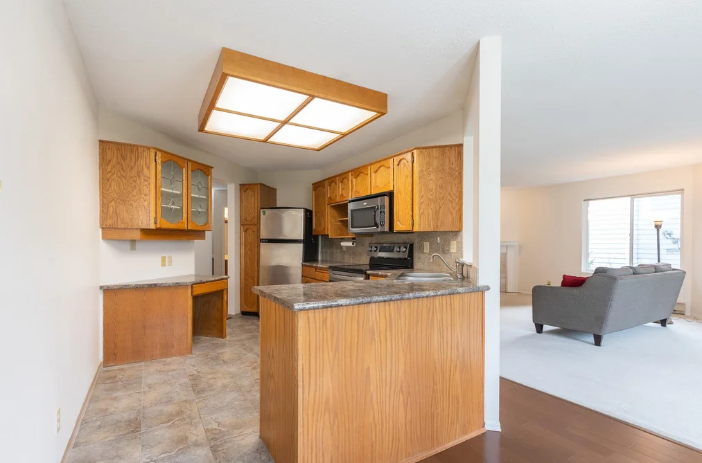 104 1378 FIR STREET, White Rock BC V4B 4B2, White Rock BC — Residential for Sale — Photo 15 of 39