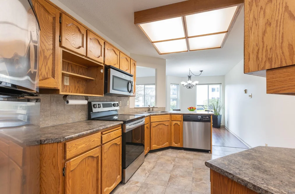 104 1378 FIR STREET, White Rock BC V4B 4B2, White Rock BC — Residential for Sale — Photo 19 of 39