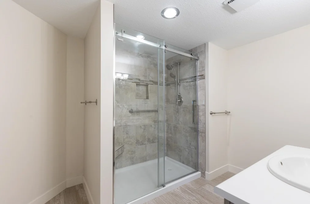 104 1378 FIR STREET, White Rock BC V4B 4B2, White Rock BC — Residential for Sale — Photo 24 of 39