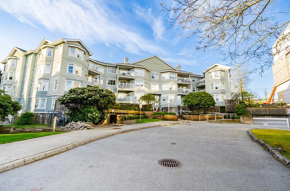 104 13955 LAUREL DRIVE, Surrey BC V3T 1A8, Surrey BC — Residential for Sale - Photo 3