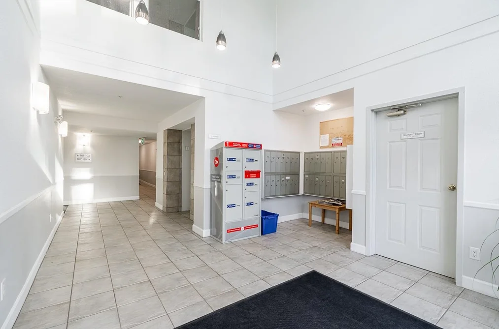 104 13955 LAUREL DRIVE, Surrey BC V3T 1A8, Surrey BC — Residential for Sale - Photo 5