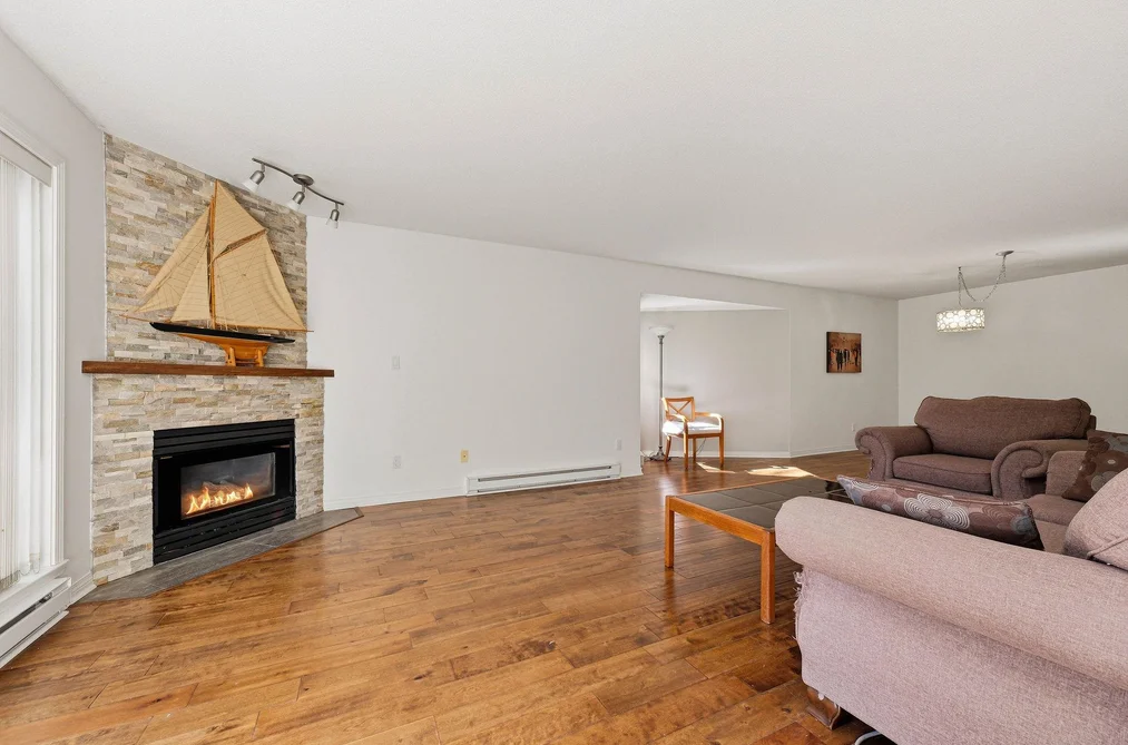 104 1500 OSTLER COURT, North Vancouver BC V7G 2C2, North Vancouver BC — Residential for Sale - Photo 6