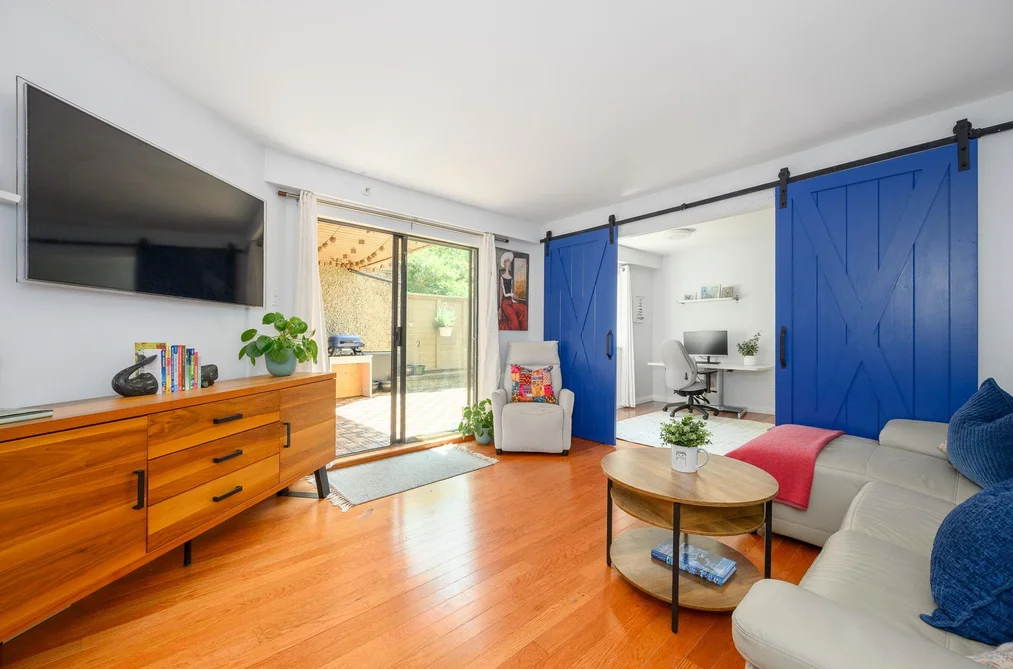 Condo for sale at 104 1500 Pendrell Street Vancouver British Columbia - MLS: R3147794