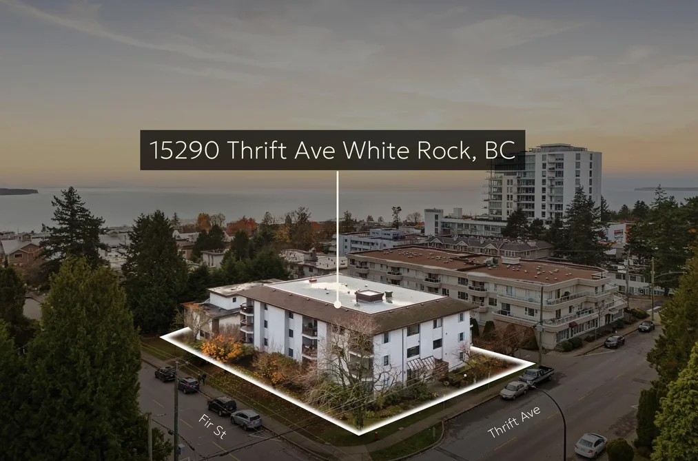 Condo for sale at 104 15290 Thrift Avenue White Rock British Columbia - MLS: R3071782