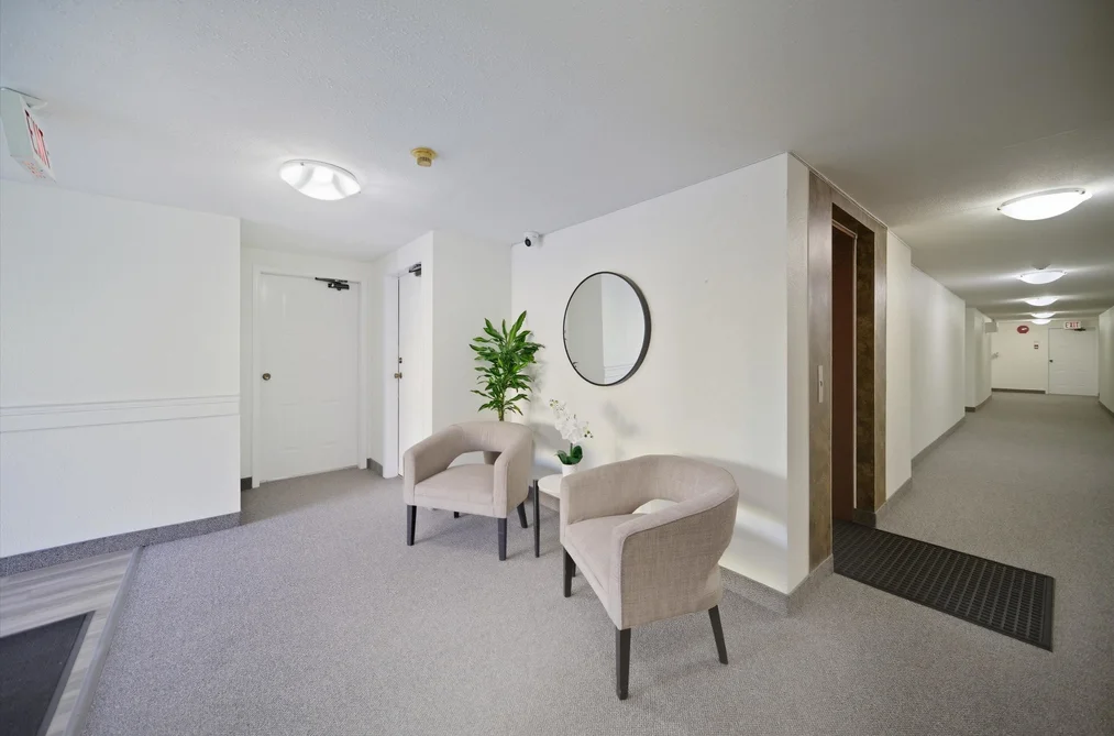 104 15290 THRIFT AVENUE, White Rock BC V4B 2L8, White Rock BC — Residential for Sale - Photo 5