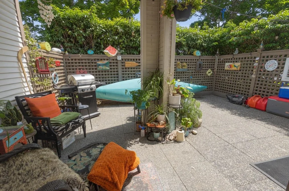 104 15991 THRIFT AVENUE, White Rock BC V4B 2M9, White Rock BC — Residential for Sale — Photo 3 of 33
