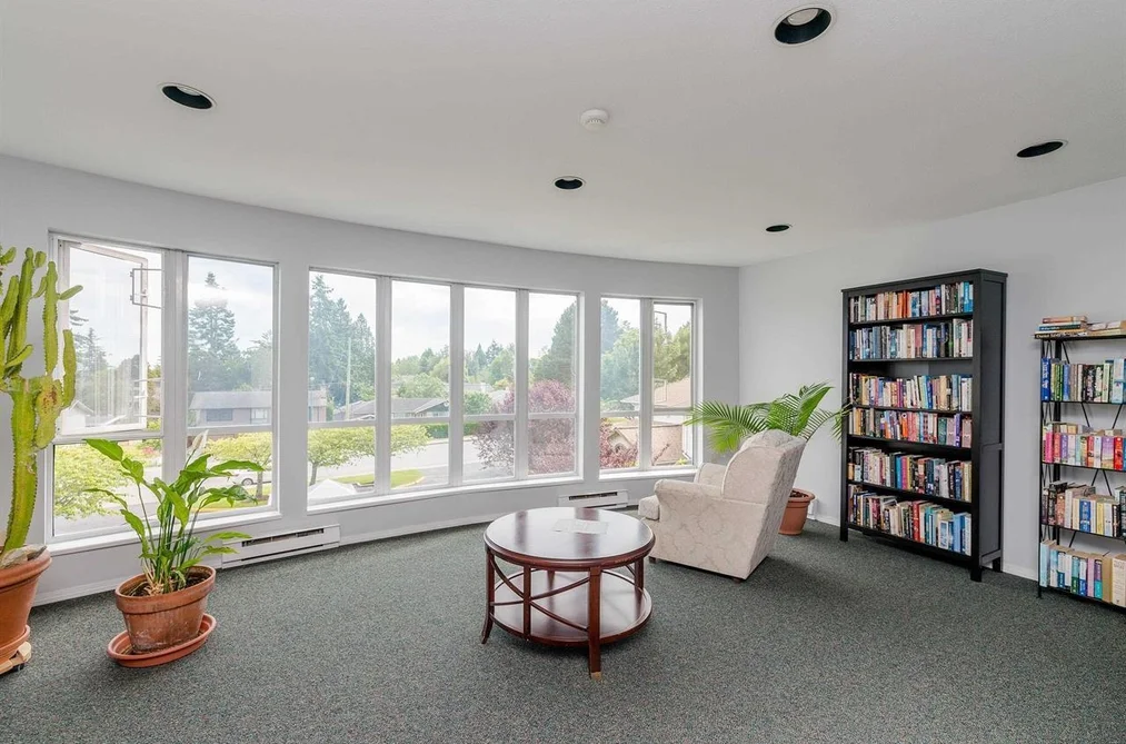 104 15991 THRIFT AVENUE, White Rock BC V4B 2M9, White Rock BC — Residential for Sale — Photo 30 of 33