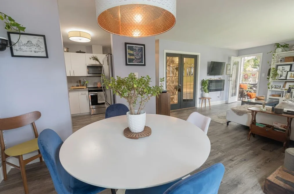 104 15991 THRIFT AVENUE, White Rock BC V4B 2M9, White Rock BC — Residential for Sale — Photo 9 of 33