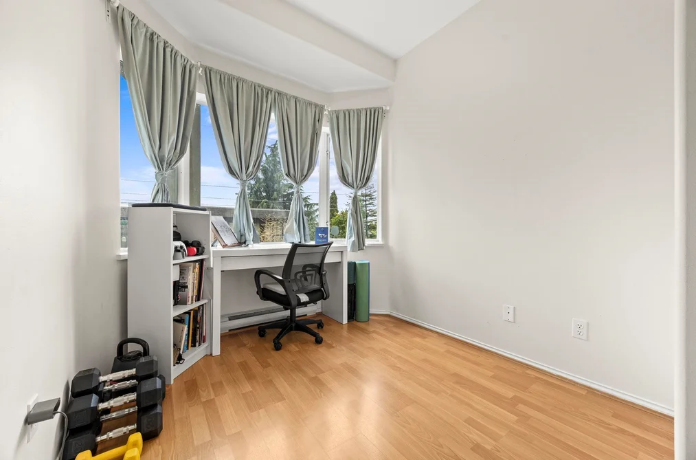 104 177 W 5TH STREET, North Vancouver, BC — Residential for Sale — Photo 12 of 23