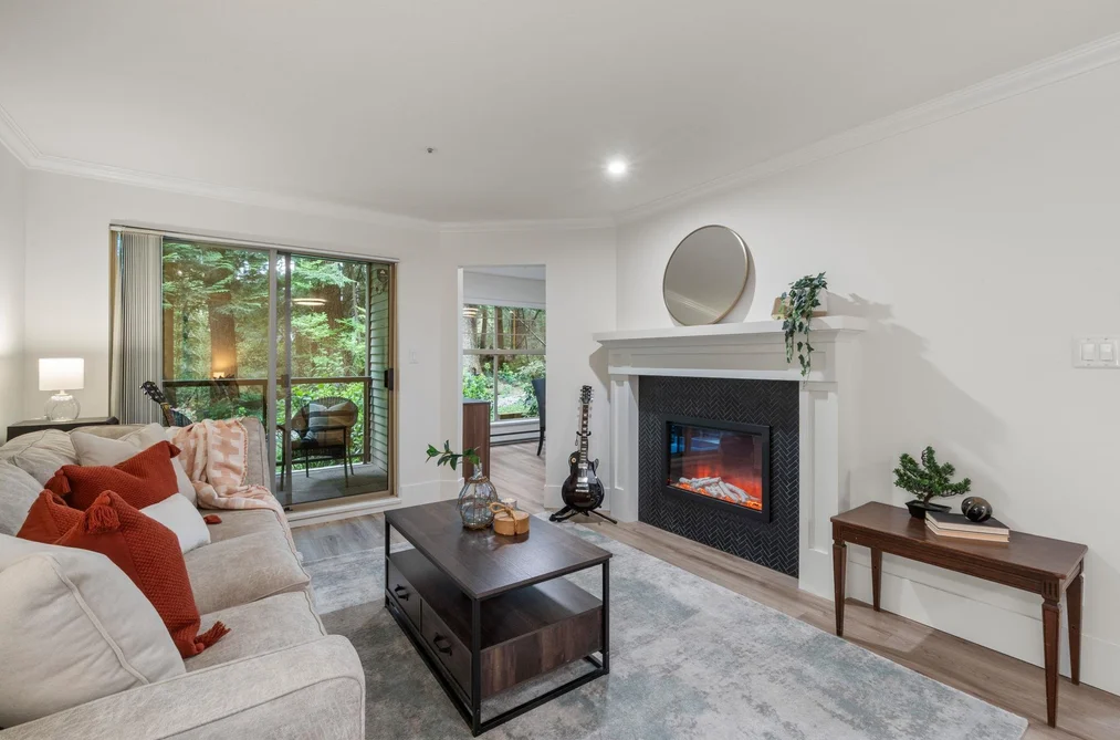 Condo for sale at 104 180 Ravine Drive Port Moody British Columbia - MLS: R3150994