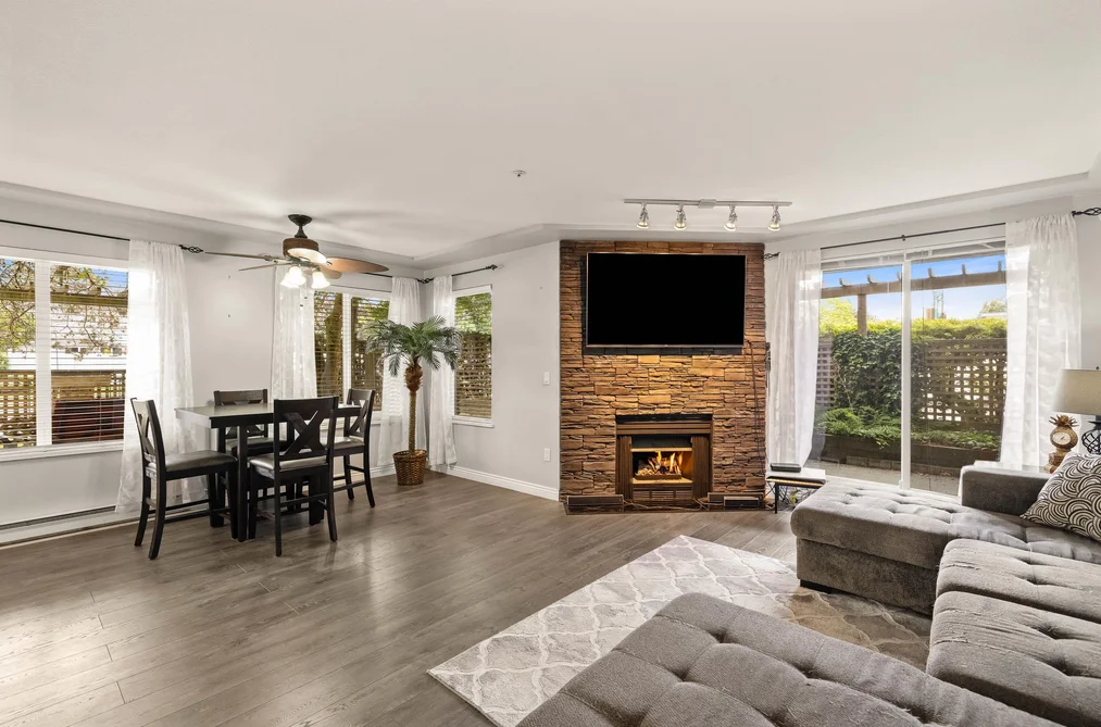 104 20433 53 AVENUE, Langley BC V3A 7A6, Langley BC — Residential for Sale - Photo 2