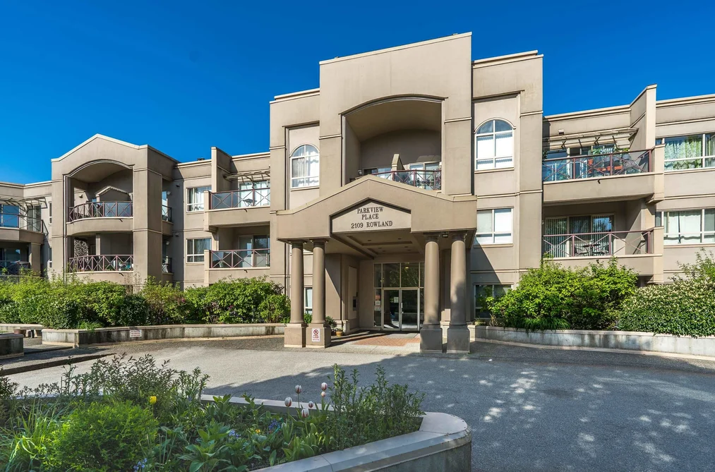 Condo for sale at 104 2109 Rowland Street Port Coquitlam British Columbia - MLS: R3116542
