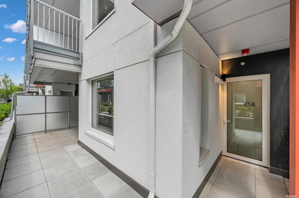 Townhouse for sale at 104 2250 E 1st Avenue Vancouver British Columbia - MLS: R3126256