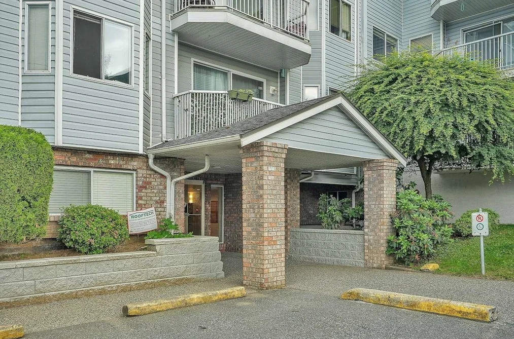Condo for sale at 104 2750 Fuller Street Abbotsford British Columbia - MLS: R3065757