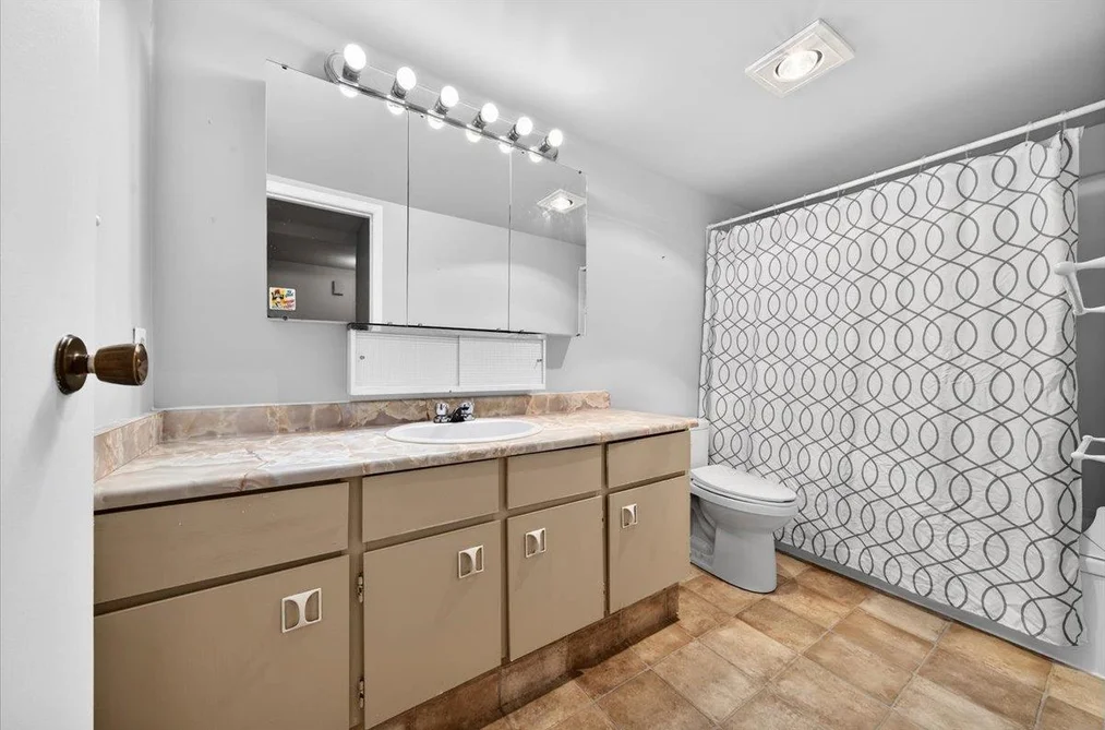 104 32025 TIMS AVENUE, Abbotsford BC V2T 2H3, Abbotsford BC — Residential for Sale - Photo 3