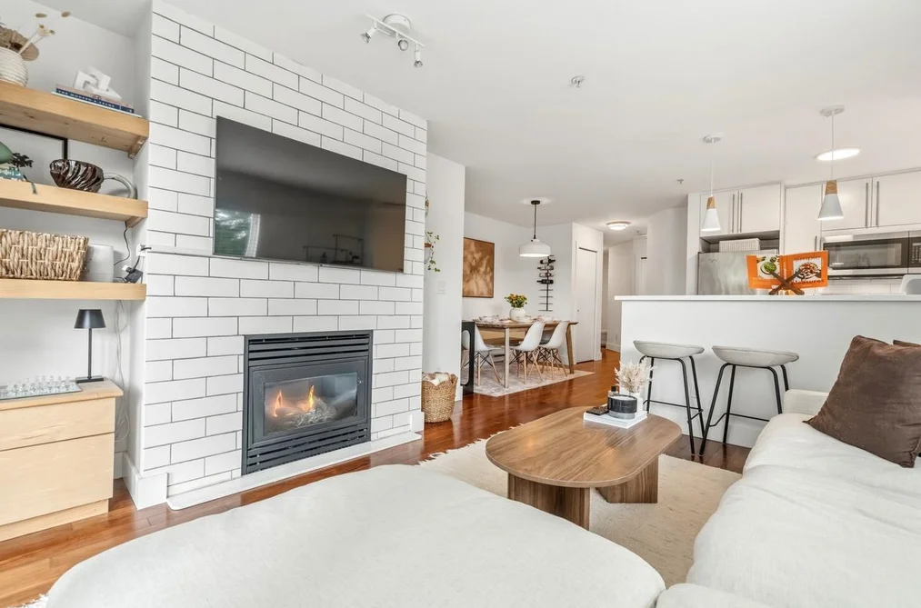 104 365 E 1ST STREET, North Vancouver BC V7L 4W5, North Vancouver BC — Residential for Sale - Photo 3
