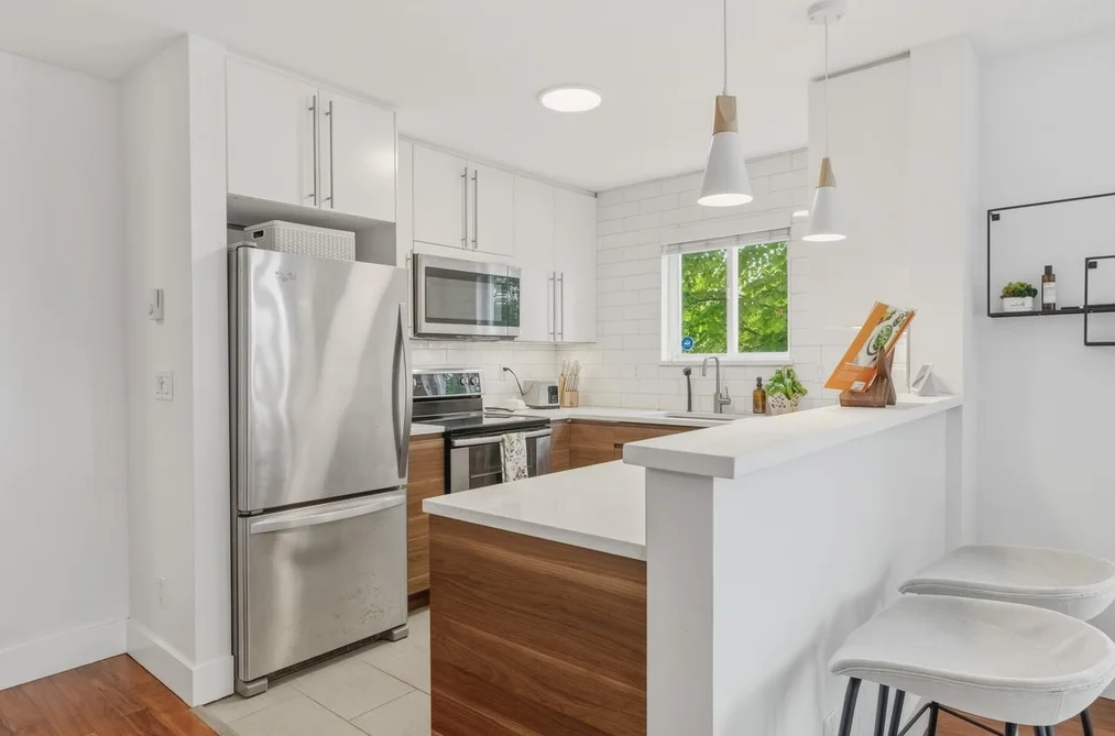 104 365 E 1ST STREET, North Vancouver BC V7L 4W5, North Vancouver BC — Residential for Sale - Photo 6