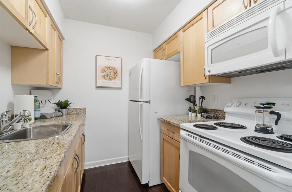 104 37 AGNES STREET, New Westminster BC V3L 5G9, New Westminster BC — Residential for Sale - Photo 7