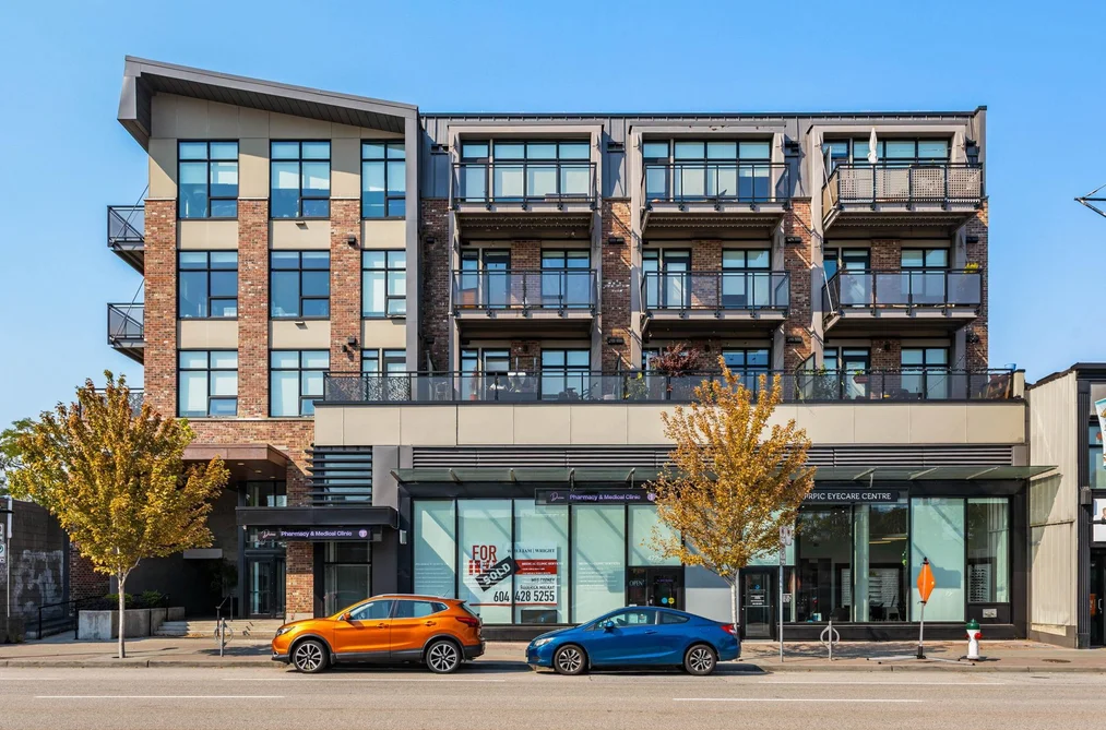 Condo for sale at 104 4223 Hastings Street Burnaby British Columbia - MLS: R3169846