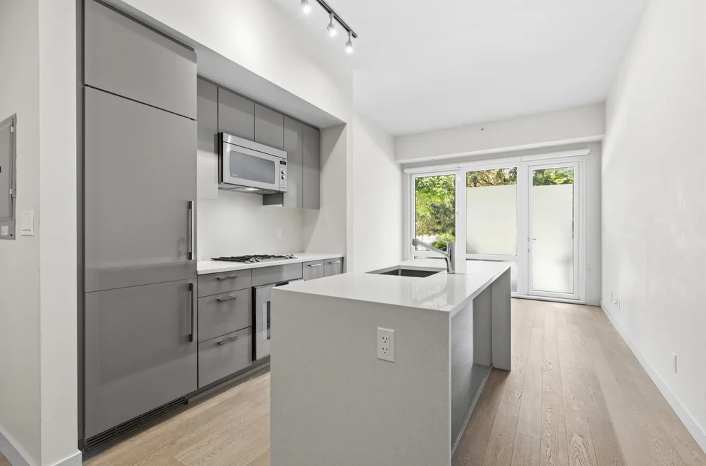 104 4488 CAMBIE STREET, Vancouver BC V5Y 0M2, Vancouver BC — Residential for Sale - Photo 2