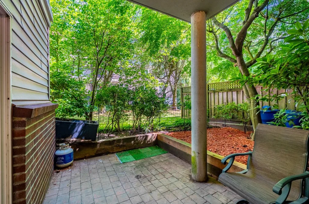 104 522 SMITH AVENUE, Coquitlam BC V3J 7X7, Coquitlam BC — Residential for Sale — Photo 30 of 34