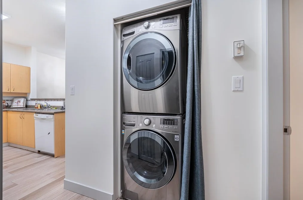 104 522 SMITH AVENUE, Coquitlam BC V3J 7X7, Coquitlam BC — Residential for Sale — Photo 31 of 34