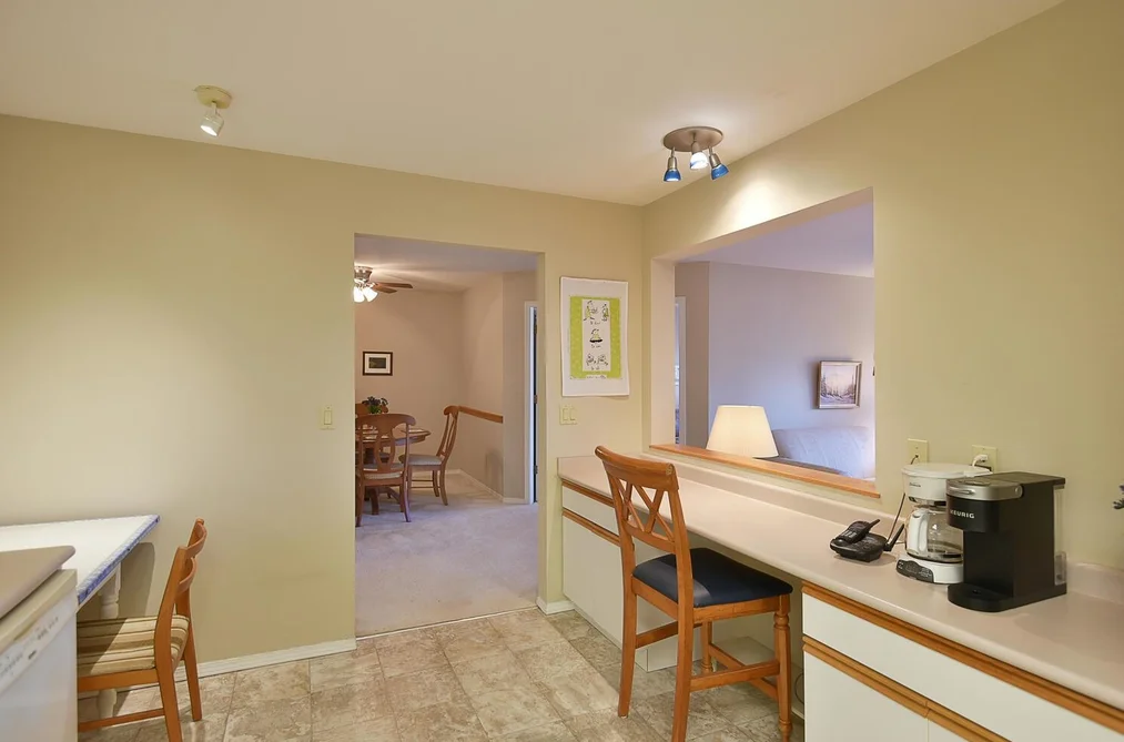 104 5768 MARINE WAY, Sechelt BC V7Z 0K4, Sechelt BC — Residential for Sale - Photo 5