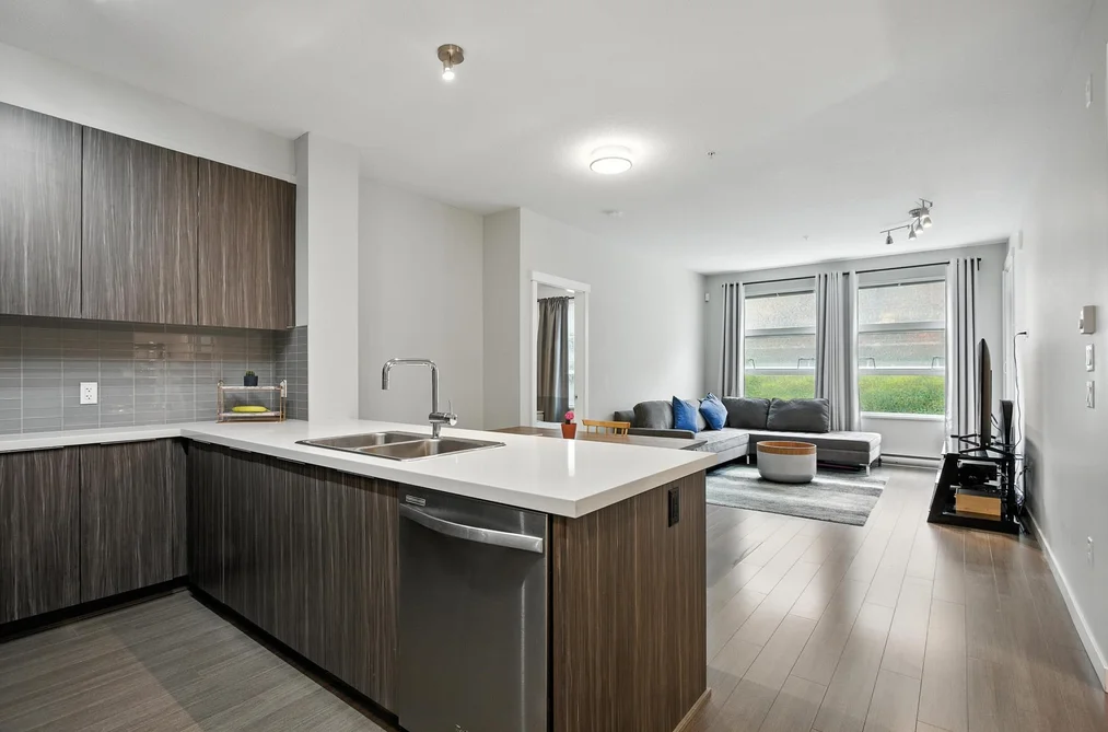 104 607 COTTONWOOD AVENUE, Coquitlam BC V3J 0H1, Coquitlam BC — Residential for Sale - Photo 4