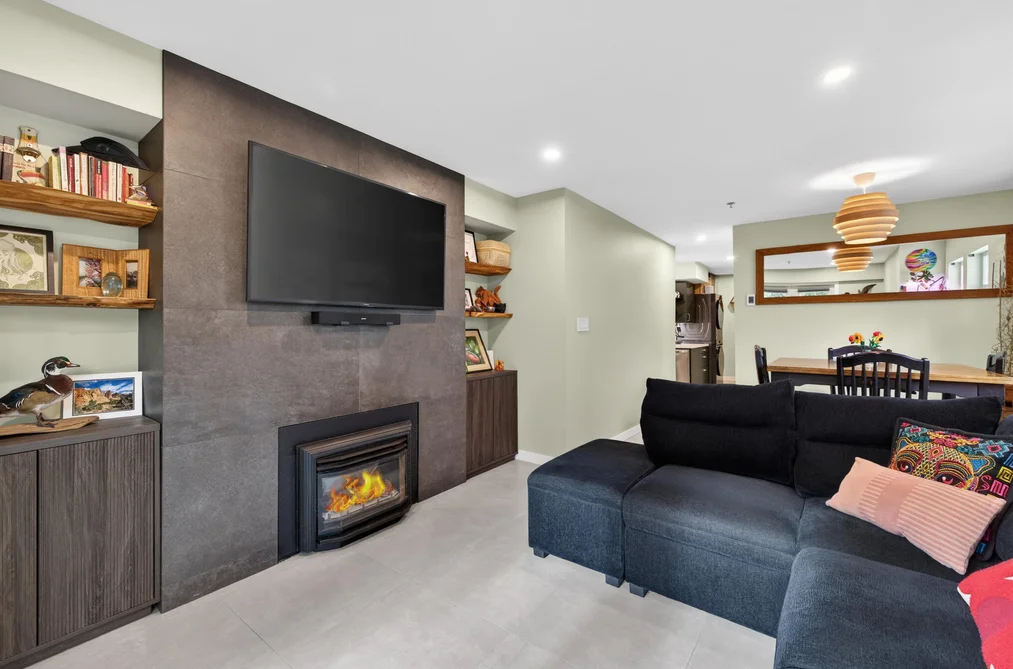 Condo for sale at 104 828 W 14th Avenue Vancouver British Columbia - MLS: R3101331