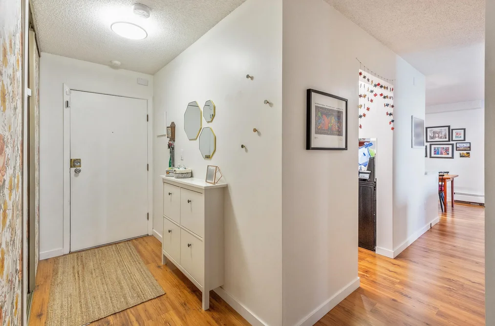 104 9101 HORNE STREET, Burnaby BC V3N 4M3, Burnaby BC — Residential for Sale - Photo 3
