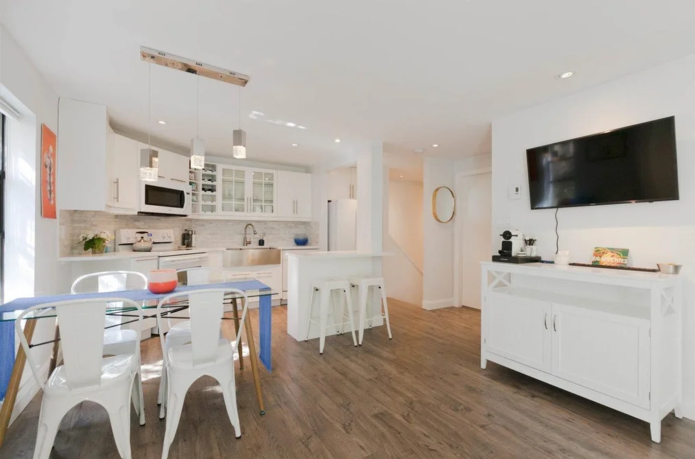 104 936 BUTE STREET, Vancouver BC V6E 1Y8, Vancouver BC — Residential for Sale - Photo 2