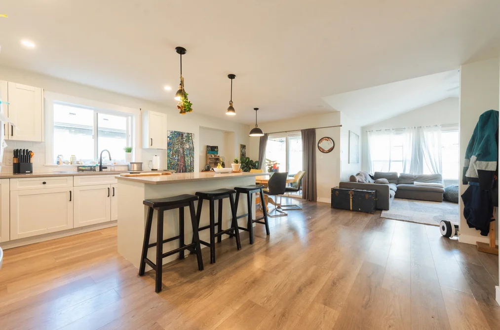 House for sale at 1040 Celia Crescent Gibsons British Columbia - MLS: R3163755