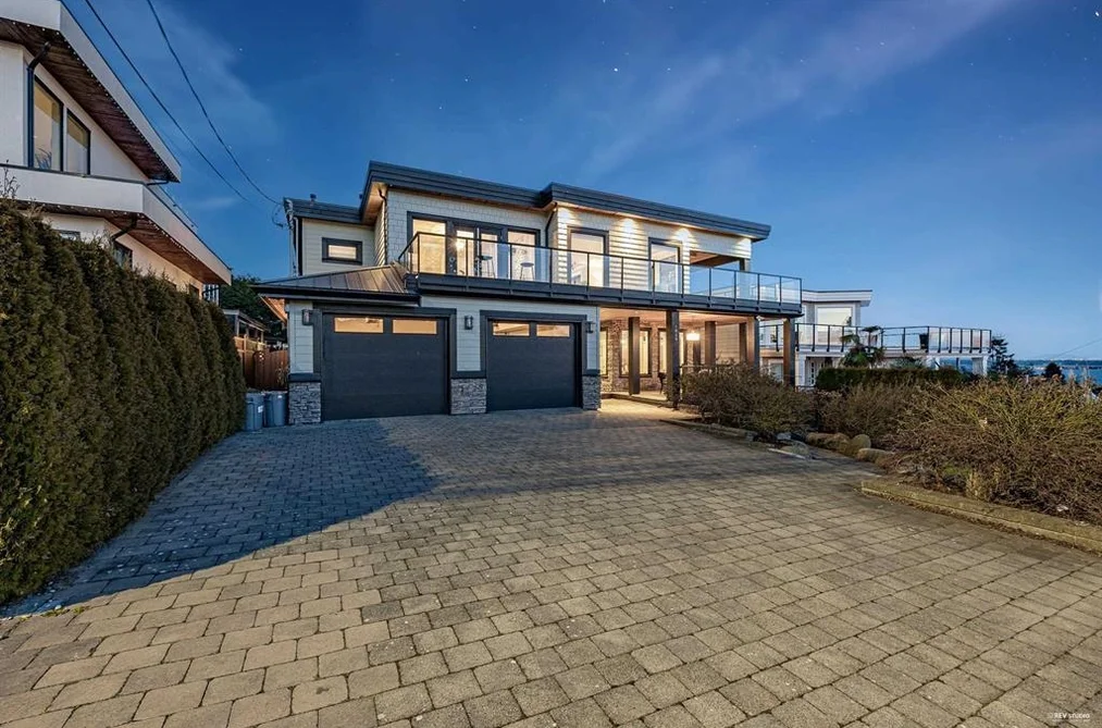 1040 LEE STREET, White Rock BC V4B 4P1, White Rock BC — Residential for Sale - Photo 2