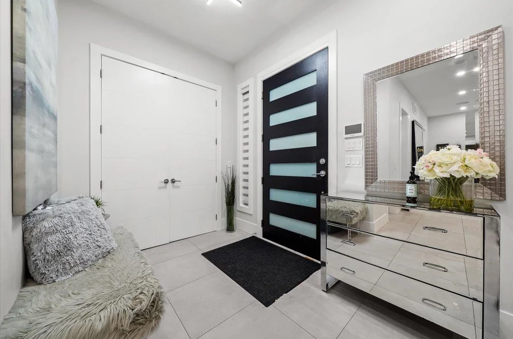 1041 STEWART AVENUE, Coquitlam BC V3K 2N8, Coquitlam BC — Residential for Sale - Photo 2