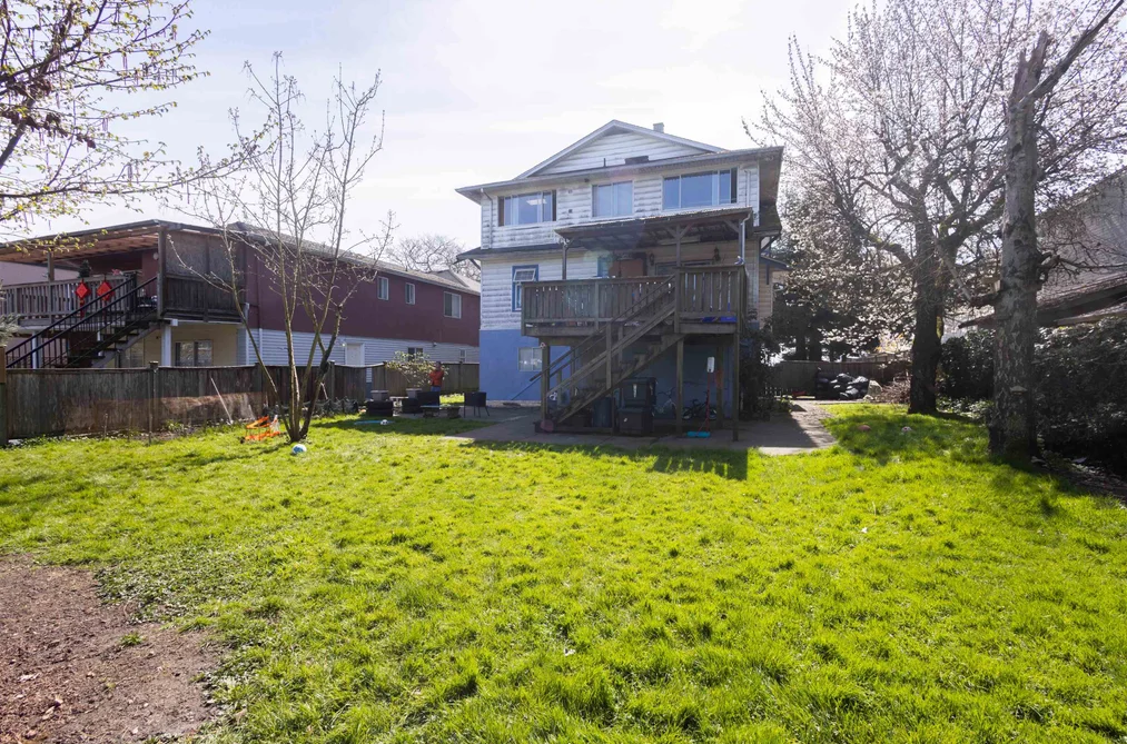 House for sale at 10411 Steveston Highway Richmond British Columbia - MLS: R3106555