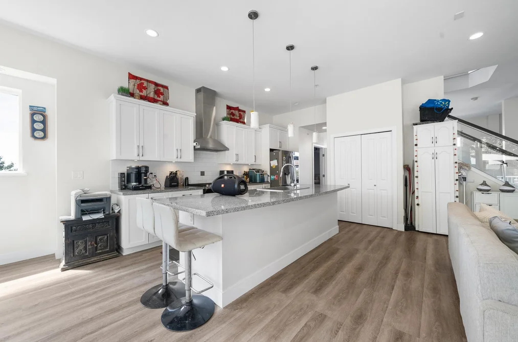 10433 248 STREET, Maple Ridge BC V2W 0H8, Maple Ridge BC — Residential for Sale — Photo 6 of 34