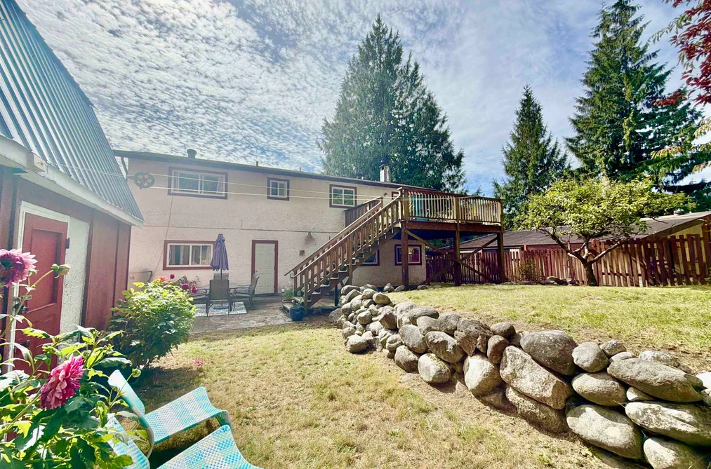 1044 Fircrest Road, Gibsons, BC - MLS: R3164663 - Photo 4
