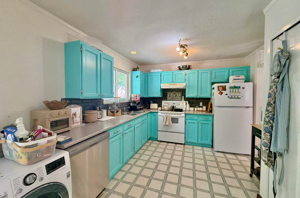 1044 Fircrest Road, Gibsons, BC - MLS: R3164663 - Photo 8