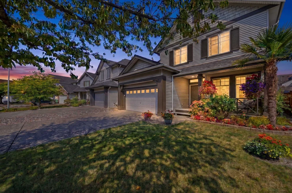 House for sale at 1049 Euphrates Crescent Port Coquitlam British Columbia - MLS: R3164044