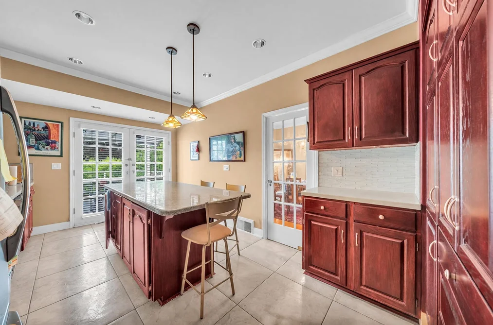 1049 W 33RD AVENUE, Vancouver BC V6M 1A1, Vancouver BC — Residential for Sale — Photo 5 of 40