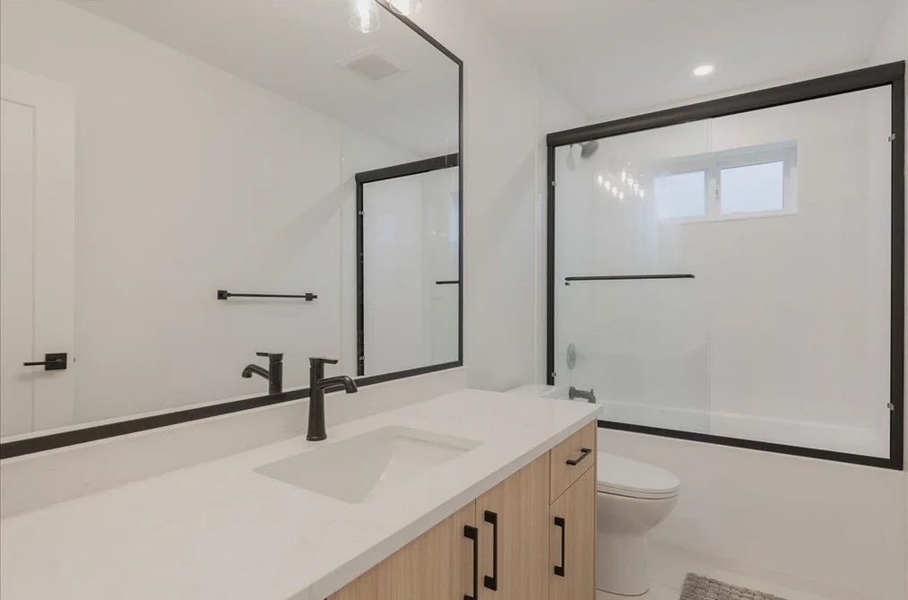 10490 McVeety Street, Maple Ridge, BC - House for Sale - Photo 23 of 40 10490 McVeety Street, Maple Ridge, BC - House for Sale - Photo 23 of 40