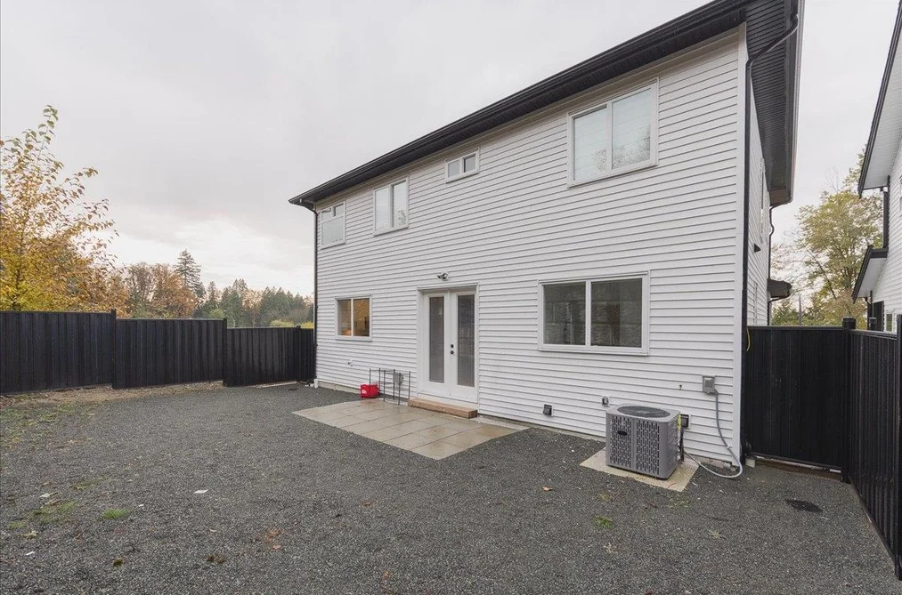 10490 McVeety Street, Maple Ridge, BC - House for Sale - Photo 36 of 40 10490 McVeety Street, Maple Ridge, BC - House for Sale - Photo 36 of 40