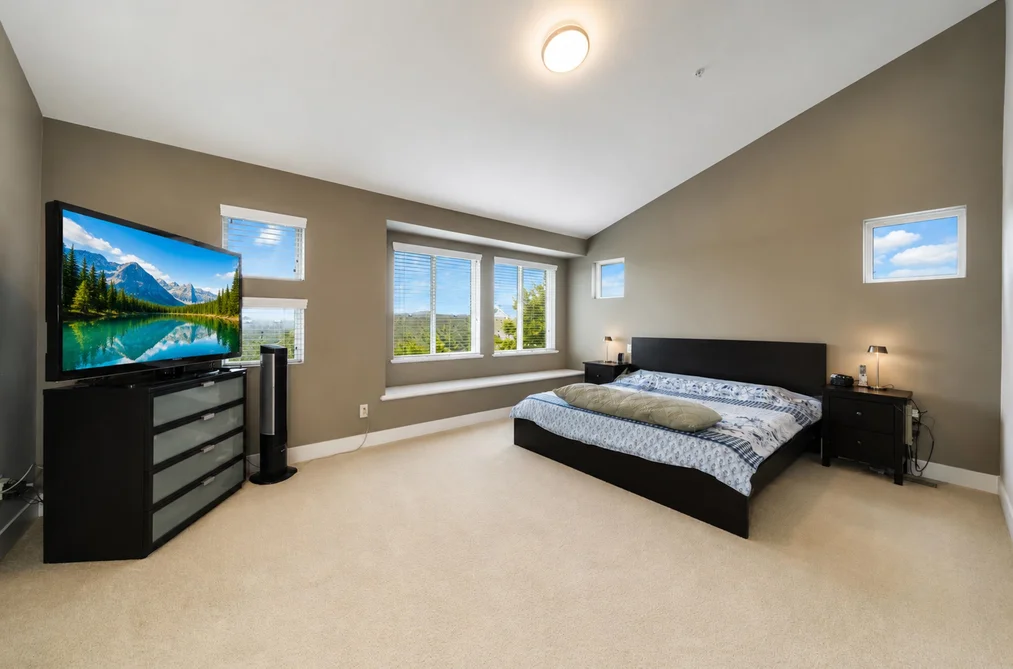 10499 MCEACHERN STREET, Maple Ridge BC V2W 0H8, Maple Ridge BC — Residential for Sale — Photo 20 of 40