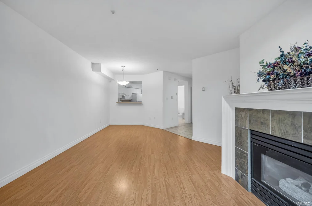 104E 3081 GLEN DRIVE, Coquitlam BC V3B 2P8, Coquitlam BC — Residential for Sale - Photo 7