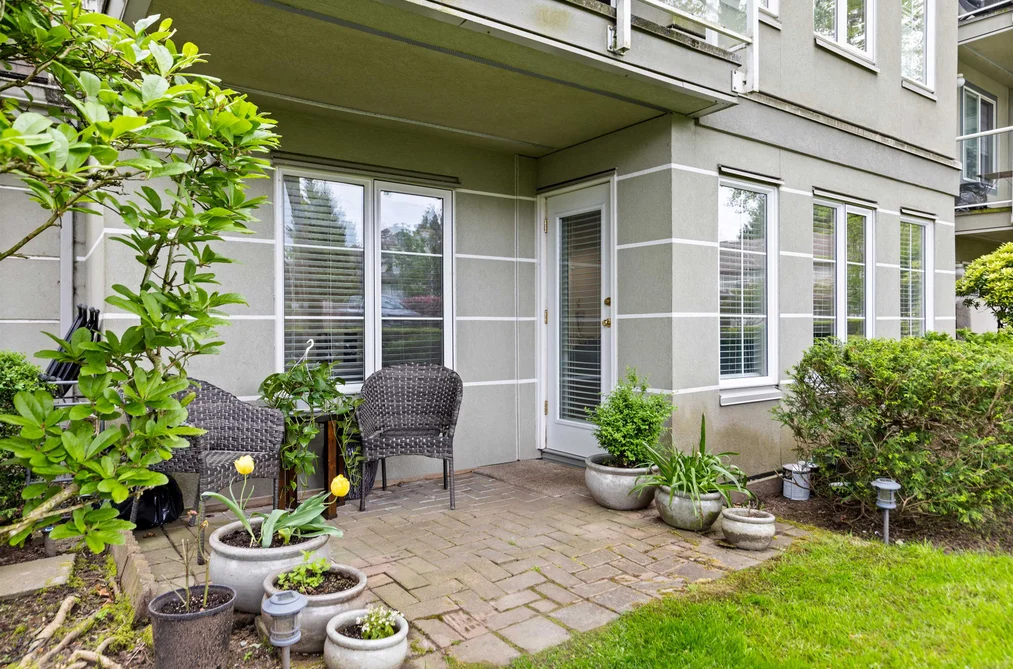 Condo for sale at 105 12125 75a Avenue Surrey British Columbia - MLS: R3121729